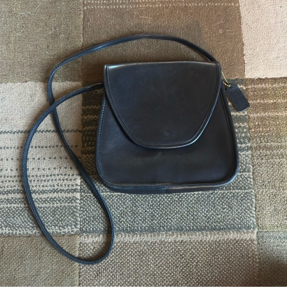 Vintage Coach Lindsay Bag - Picture 2 of 8